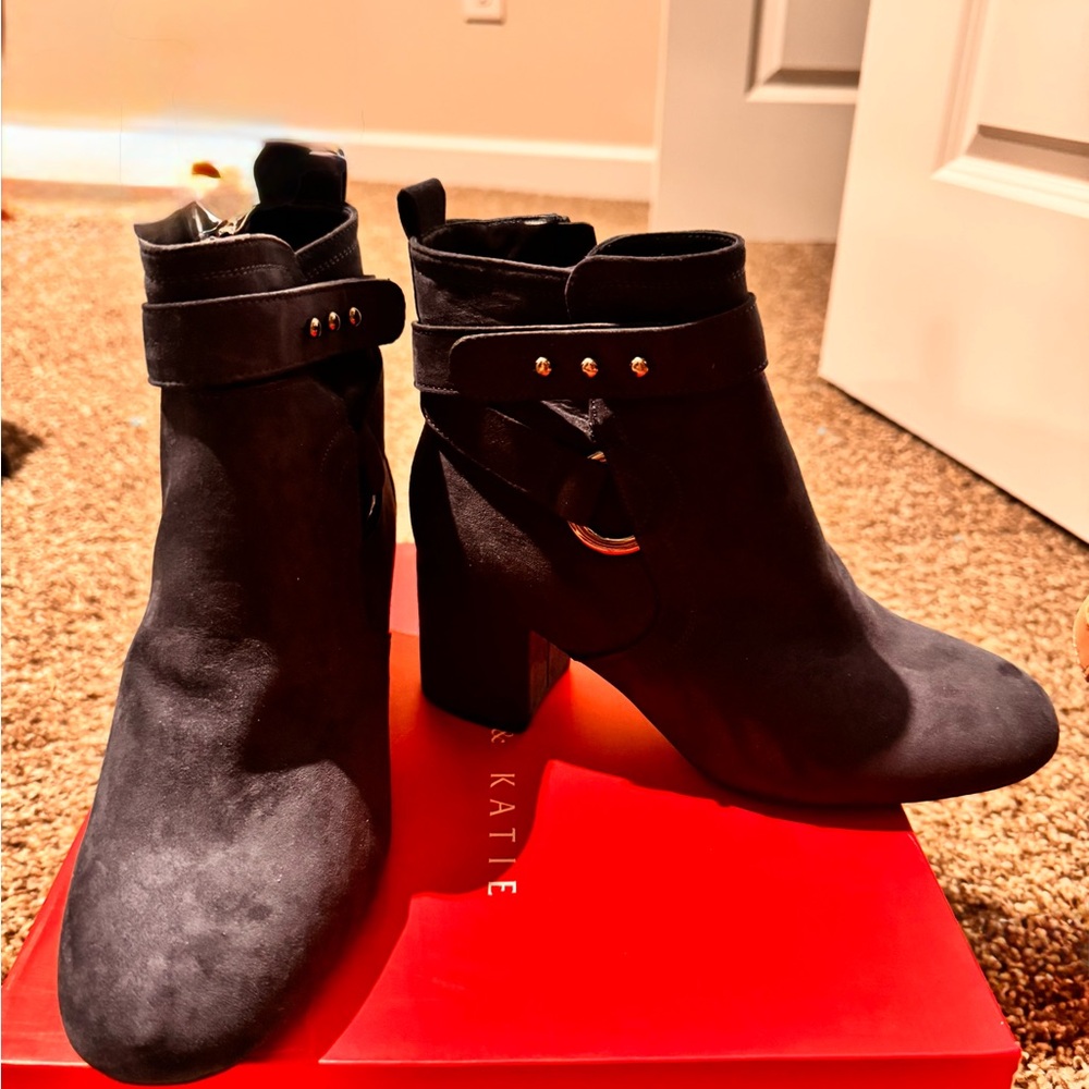 Navy Blue Ankle Boots with Studded Detail and Block Heel